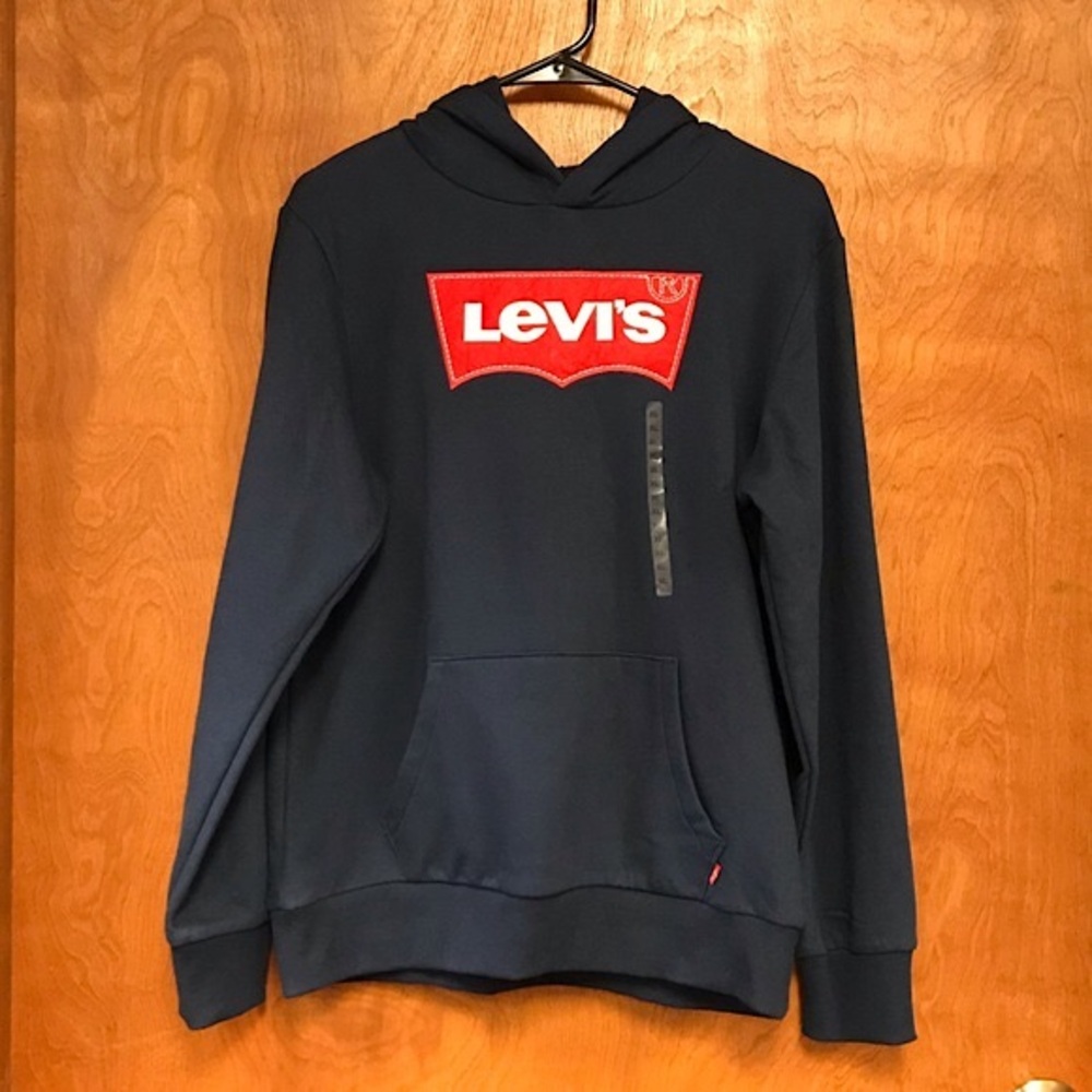 Levi’s Big Boys Logo-Patch Fleece Pullover Hoodie Sweatshirt, Size X-Large